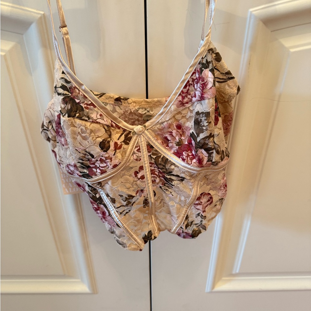 Tiger Mist Floral Lace Camisole - Cream and Pink